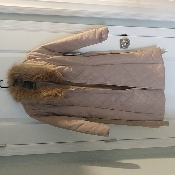 Jacket - Picture 2 of 10